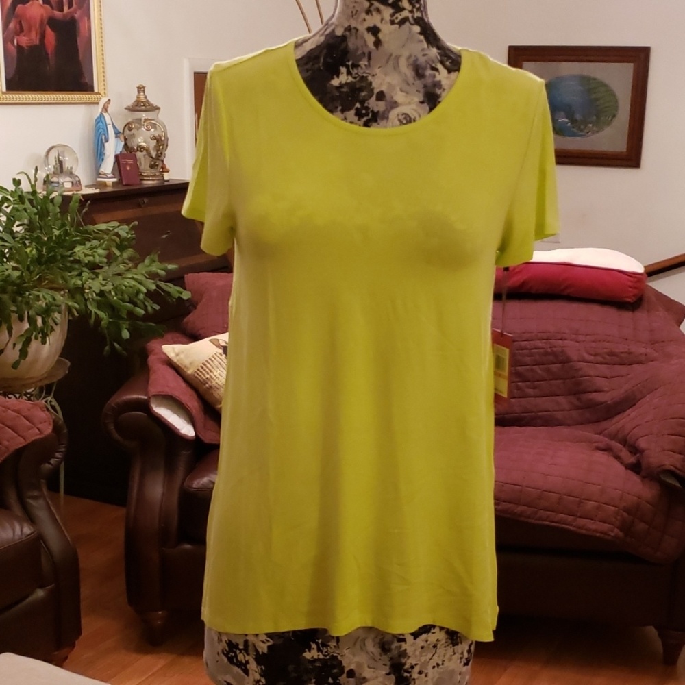 Vince Camuto top